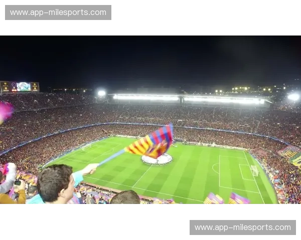 红蓝之魂对垒东欧铁骑:诺坎普星光下的宿命与涅槃